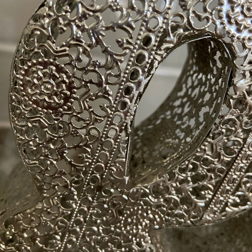 Textured Silver Ampersand Sculpture